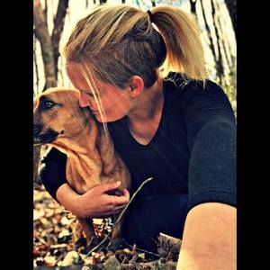 Meet your Posher, Ashley